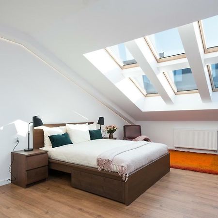 Old Town, Kazimierz, Large Luxurious, 2 Bedroom 2 Bathroom, Airco Krakow Bagian luar foto
