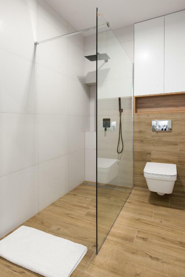 Old Town, Kazimierz, Large Luxurious, 2 Bedroom 2 Bathroom, Airco Krakow Bagian luar foto